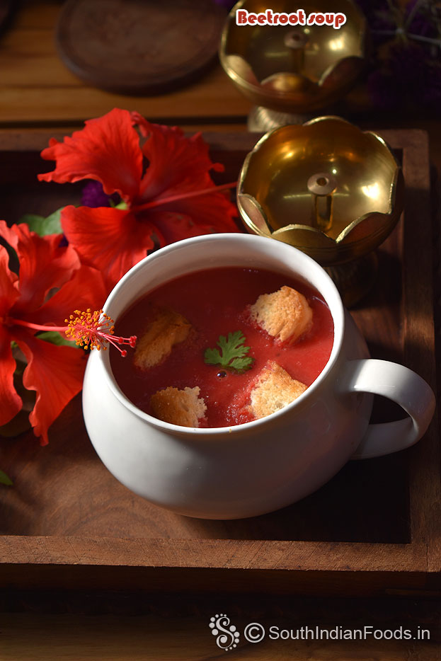 Beetroot soup with crushed peppercorns