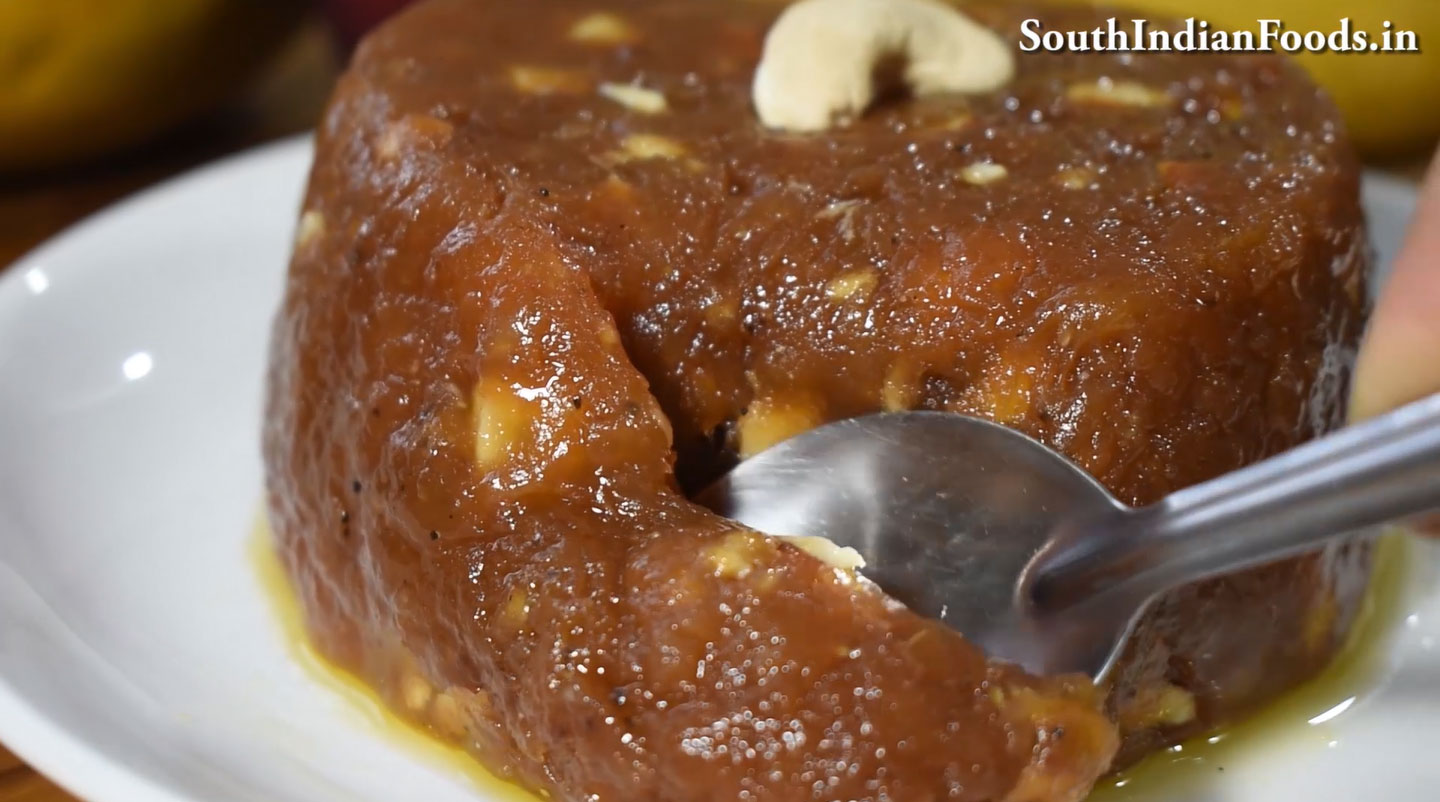 Caramel banana halwa