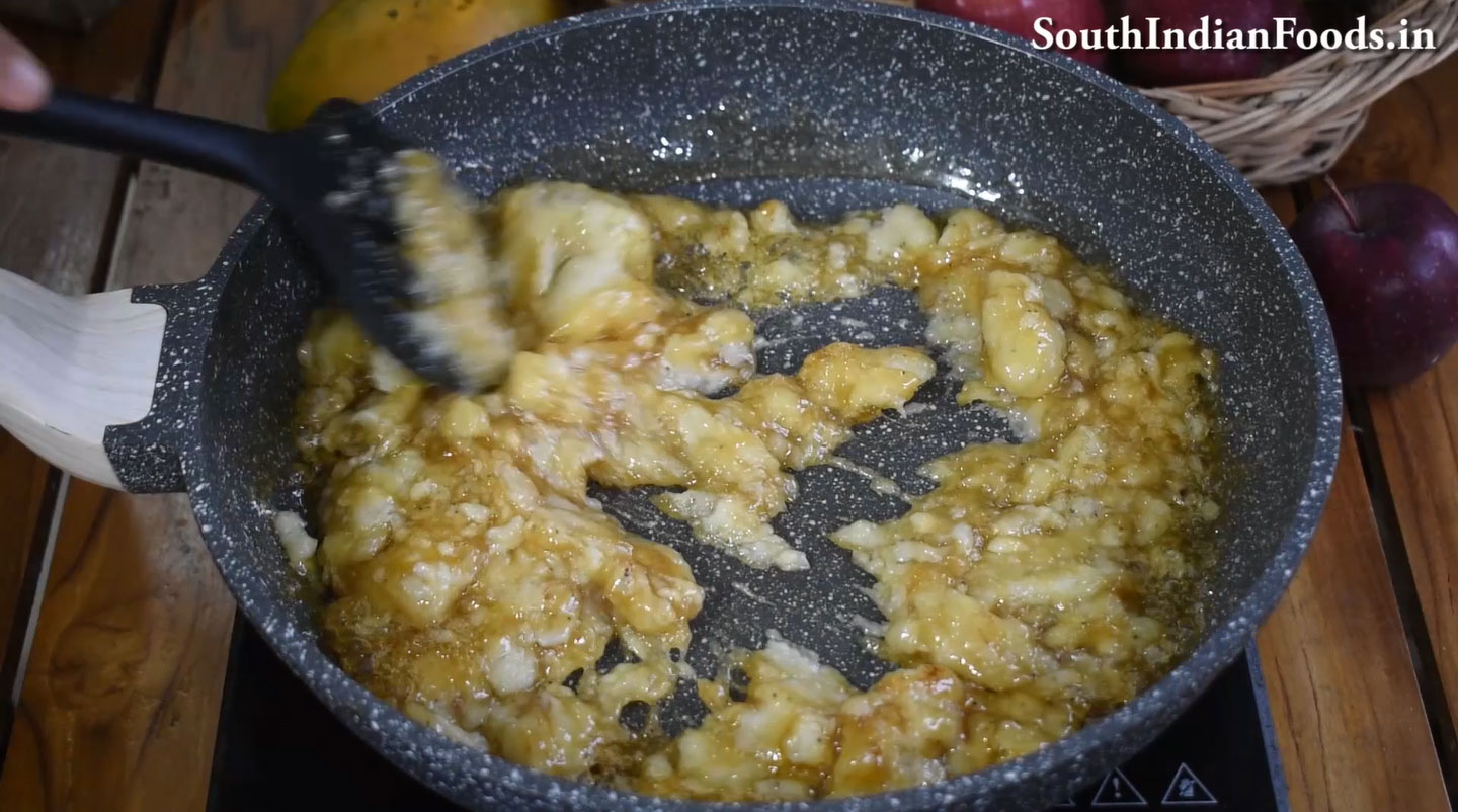 Caramel banana halwa
