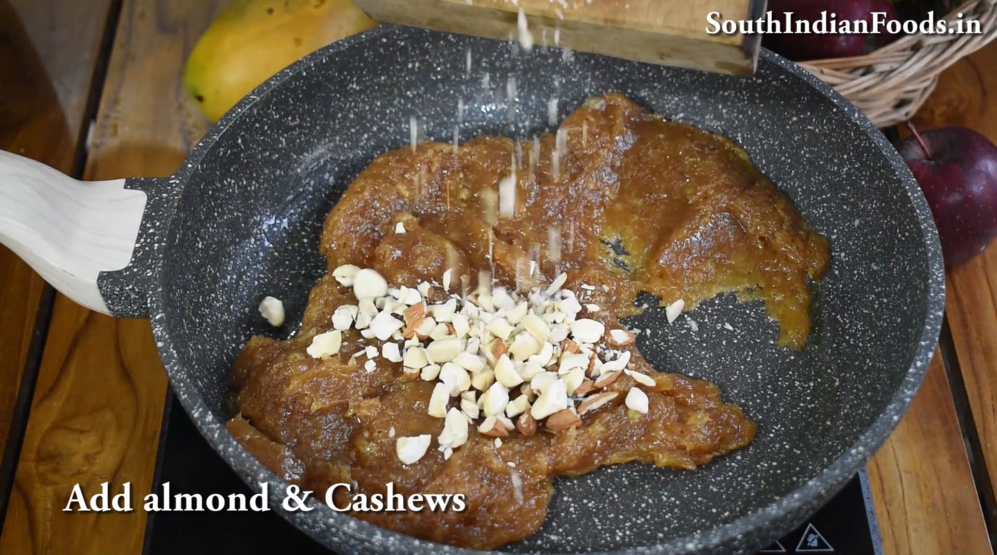 Caramel banana halwa