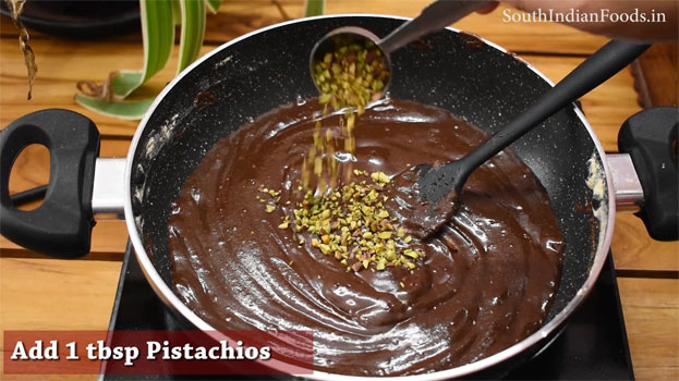 Chocolate jaggery Mysore pak step 19