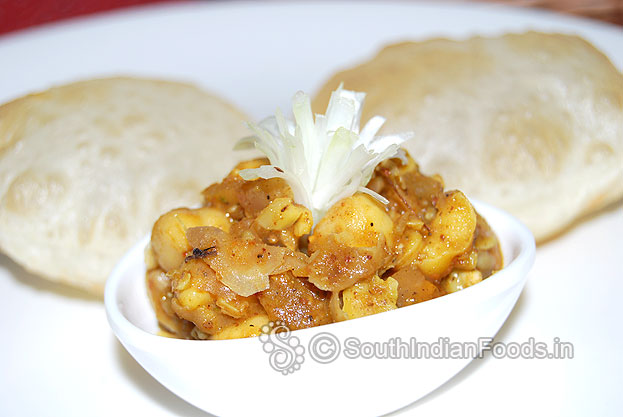 Chola bhatura