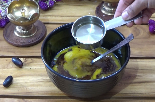 Add coconut oil / sunflower oil