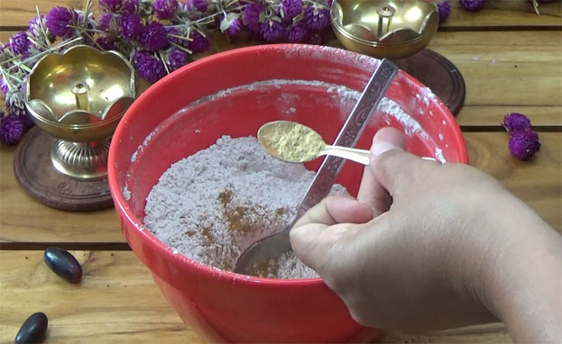 Add ginger powder