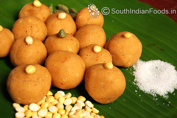 Chutney kadalai thengai ladoo