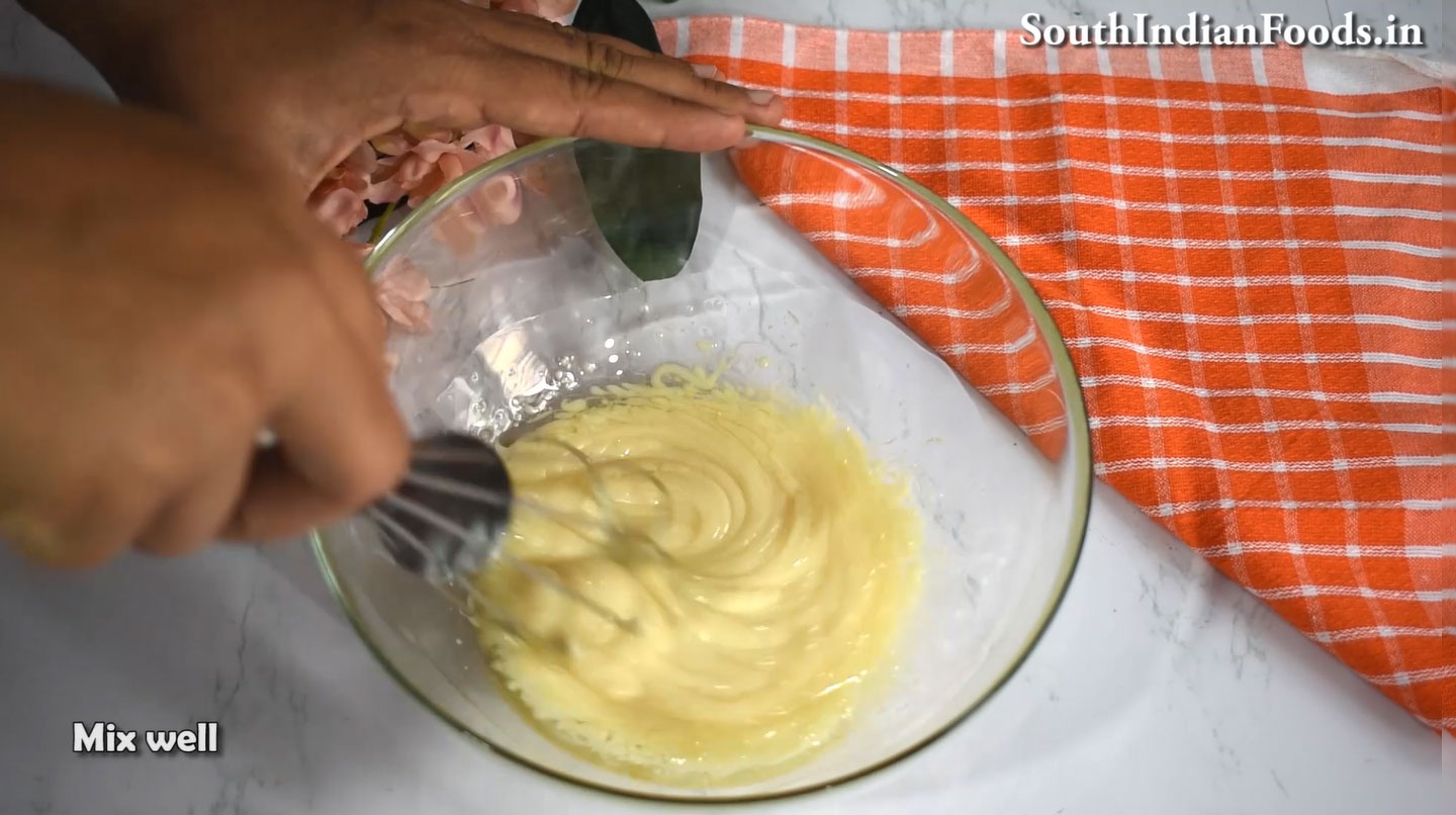 Eggless condensed milk cupcake