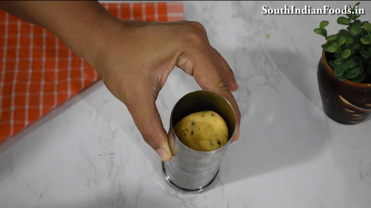  Gram flour murukku