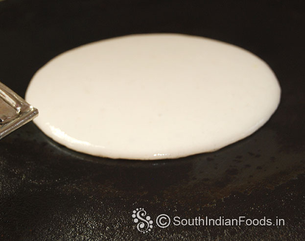 heat iron dosa pan pour batter