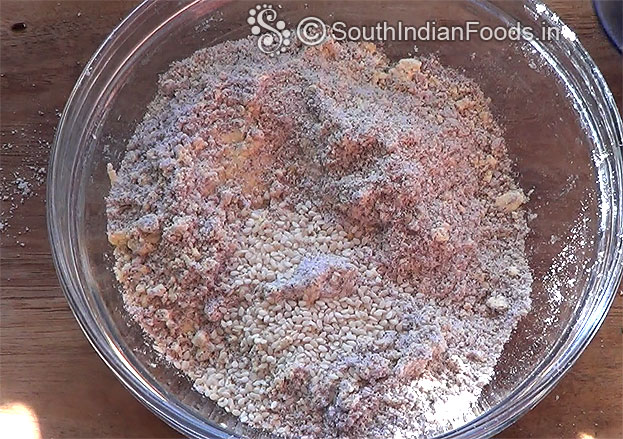 Add sesame seeds, mix well