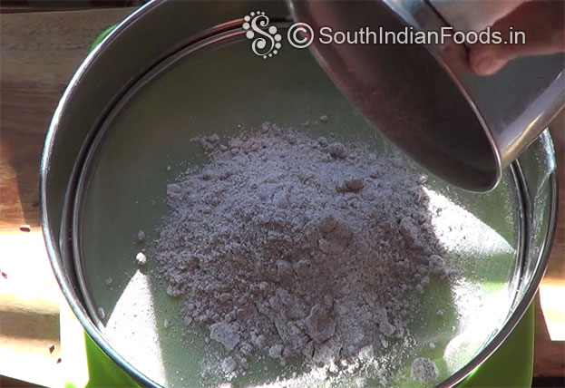 Seive black flour