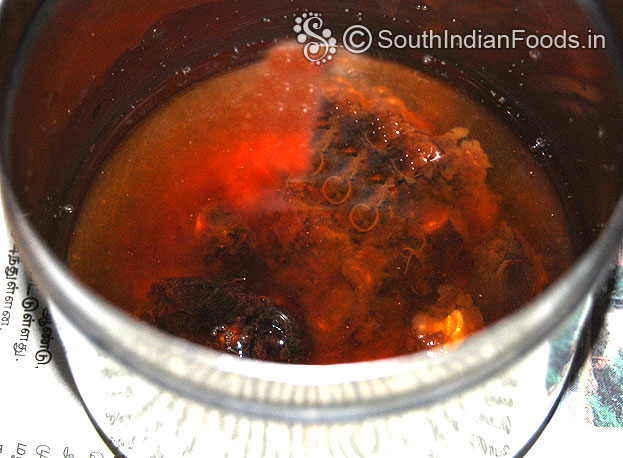 Soak tamarind in water for 10 min