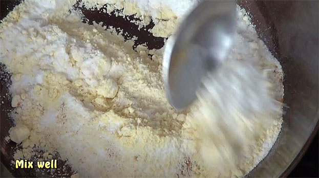 Mix well dry ingredients