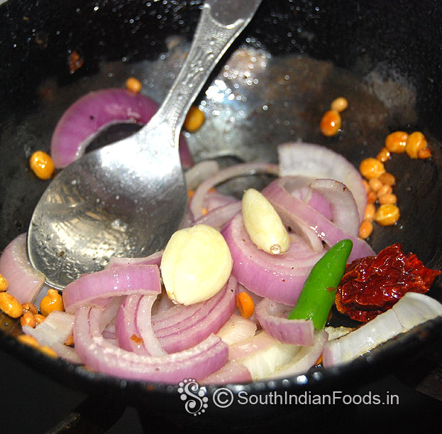 Add Garlic, green chilli