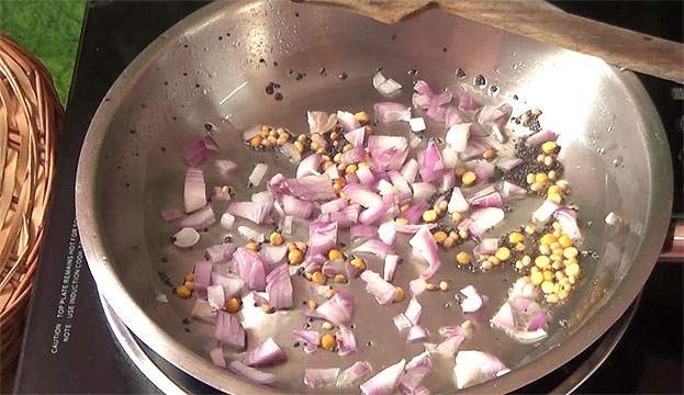 Add urad dal & onion