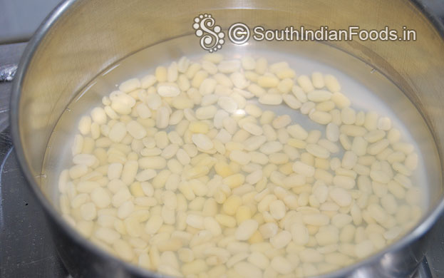 Soak moong dal for 2 hours