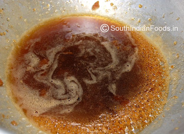 Melting palm jaggery[karuppatti]