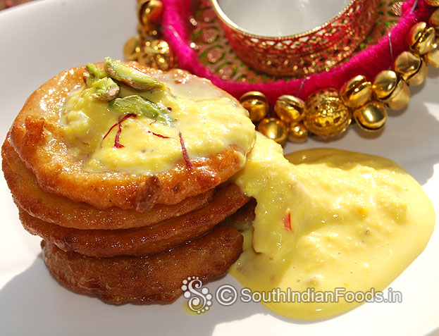 Malpua with kesar rabri