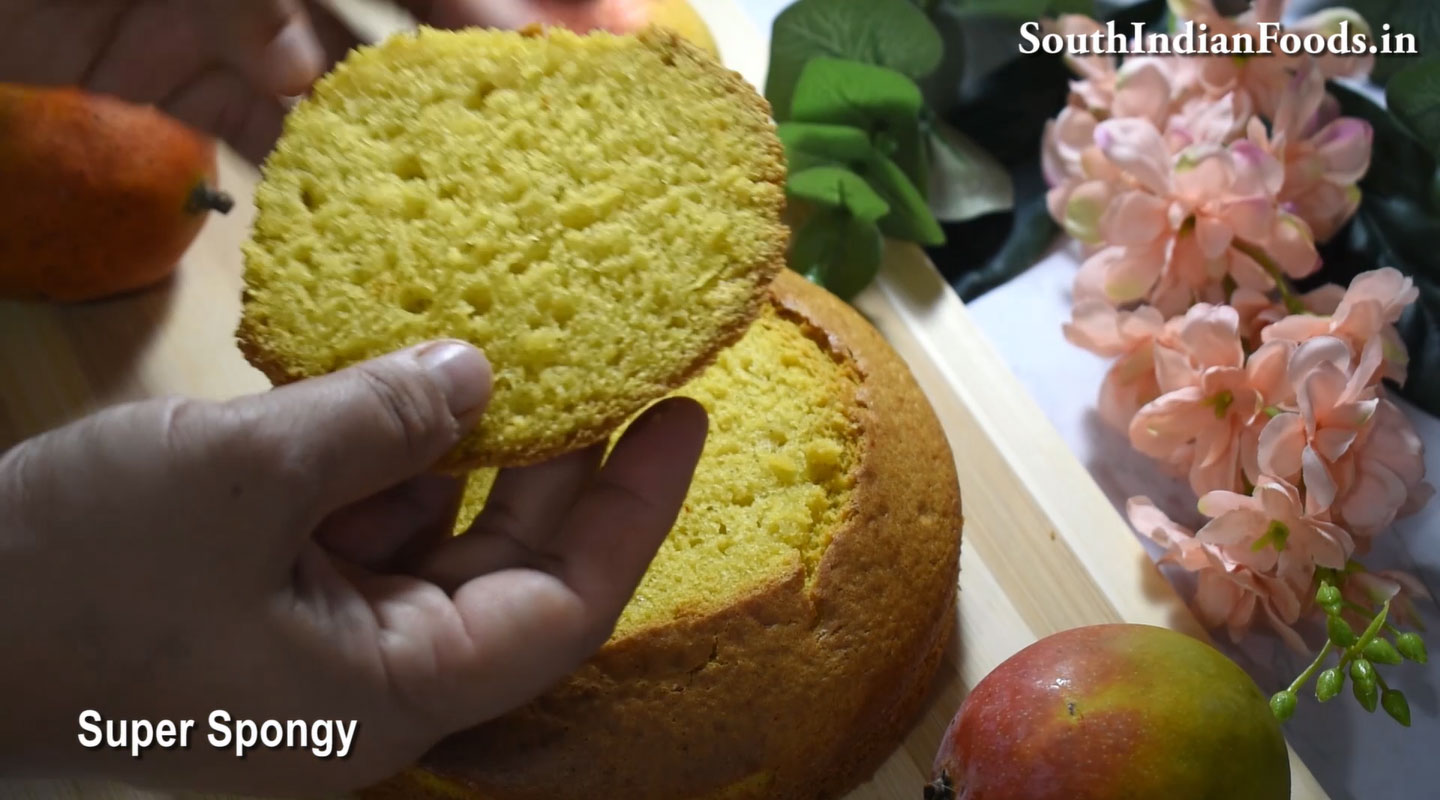 Mango sponge cake
