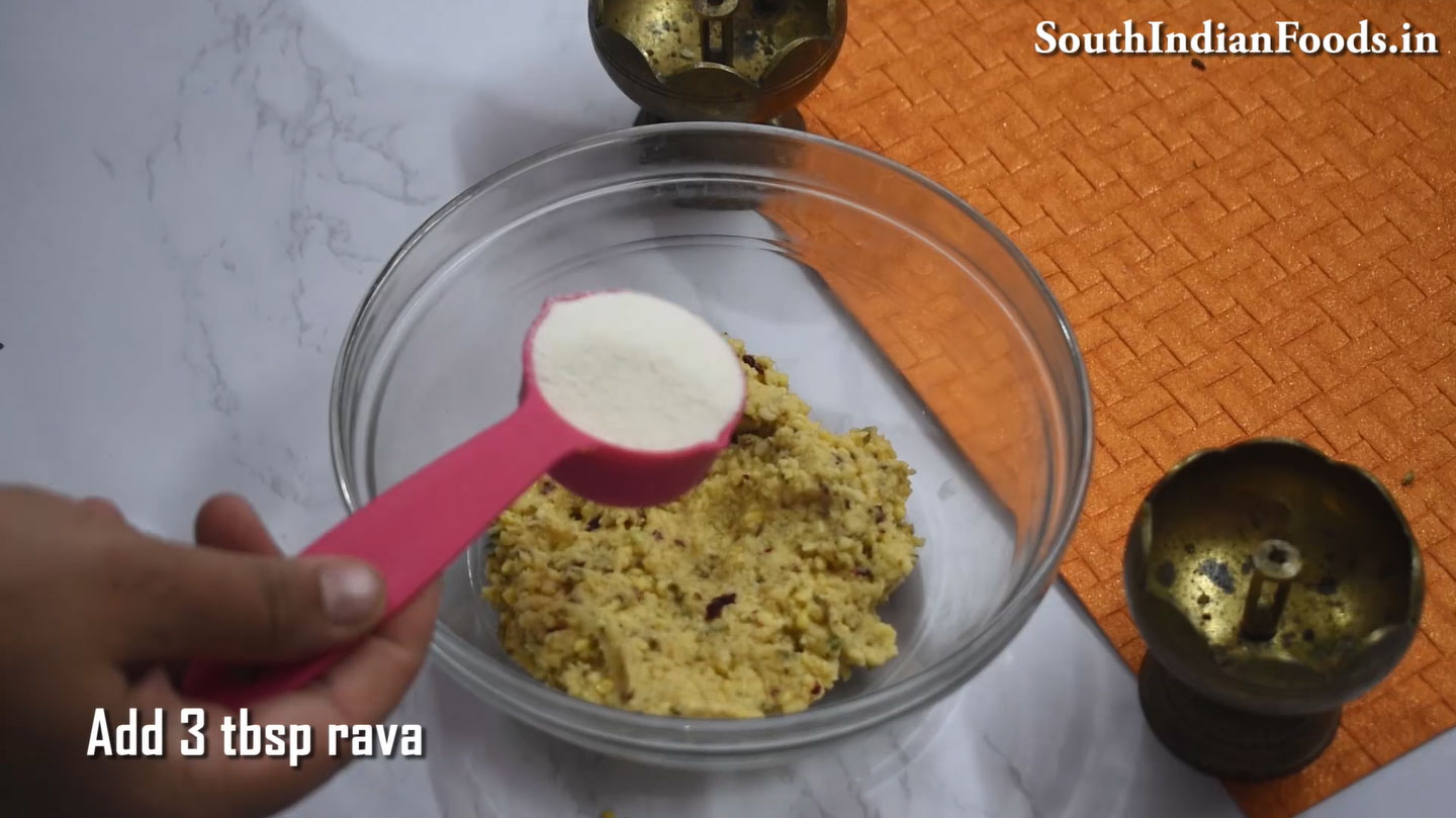 Moongdal rava vada