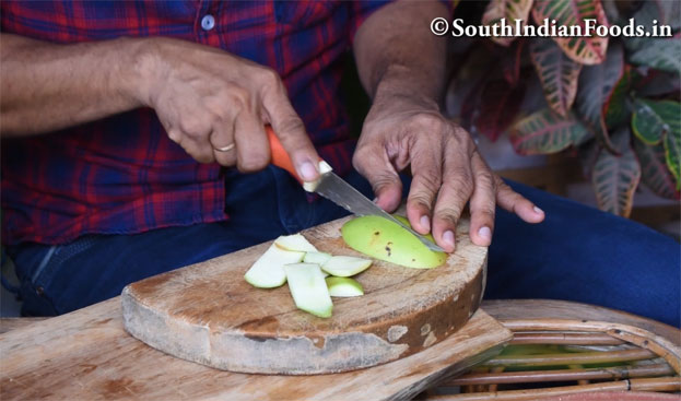 Murungai mangai sambar recipe step 2