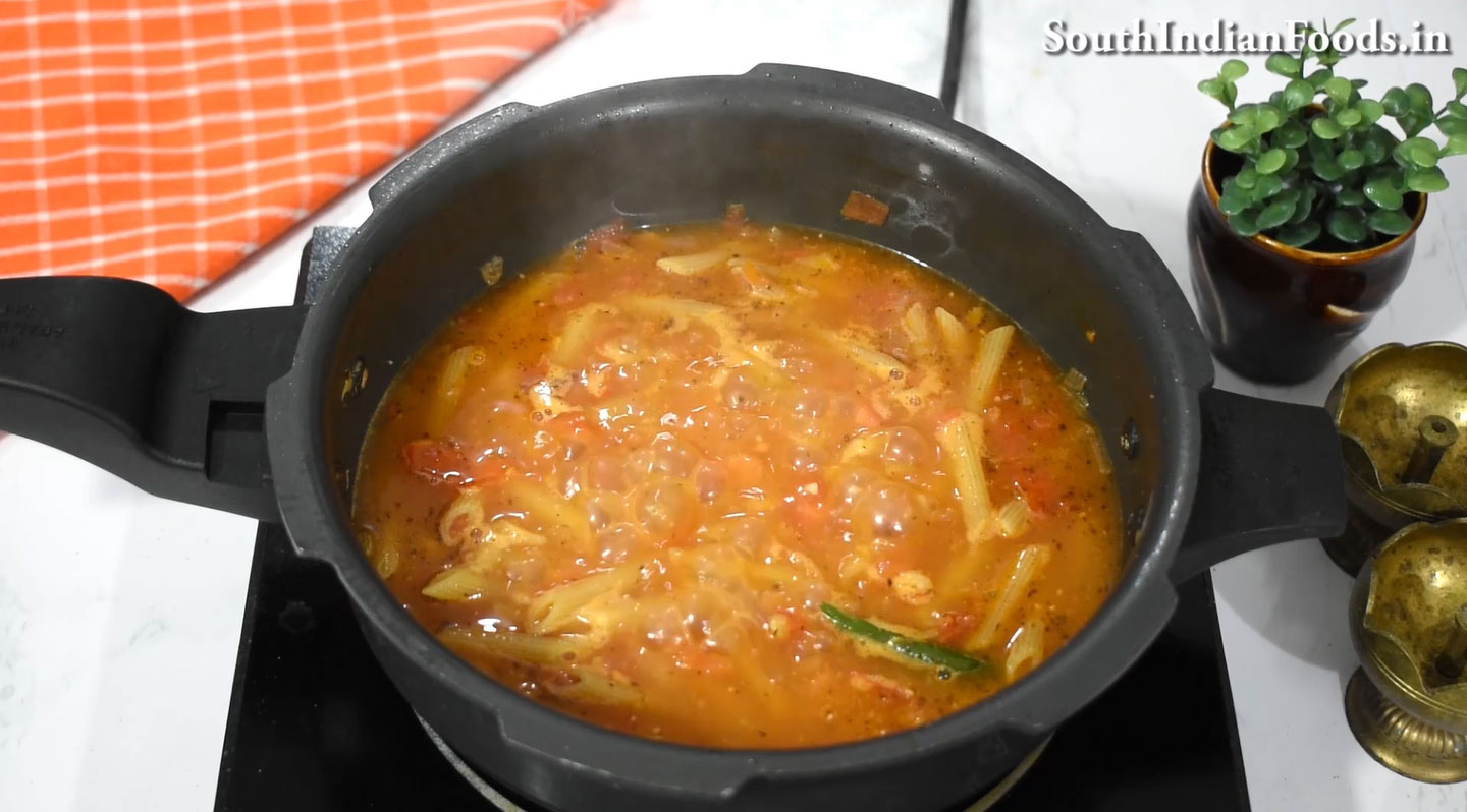 One Pot Tomato Penne Rigate Pasta