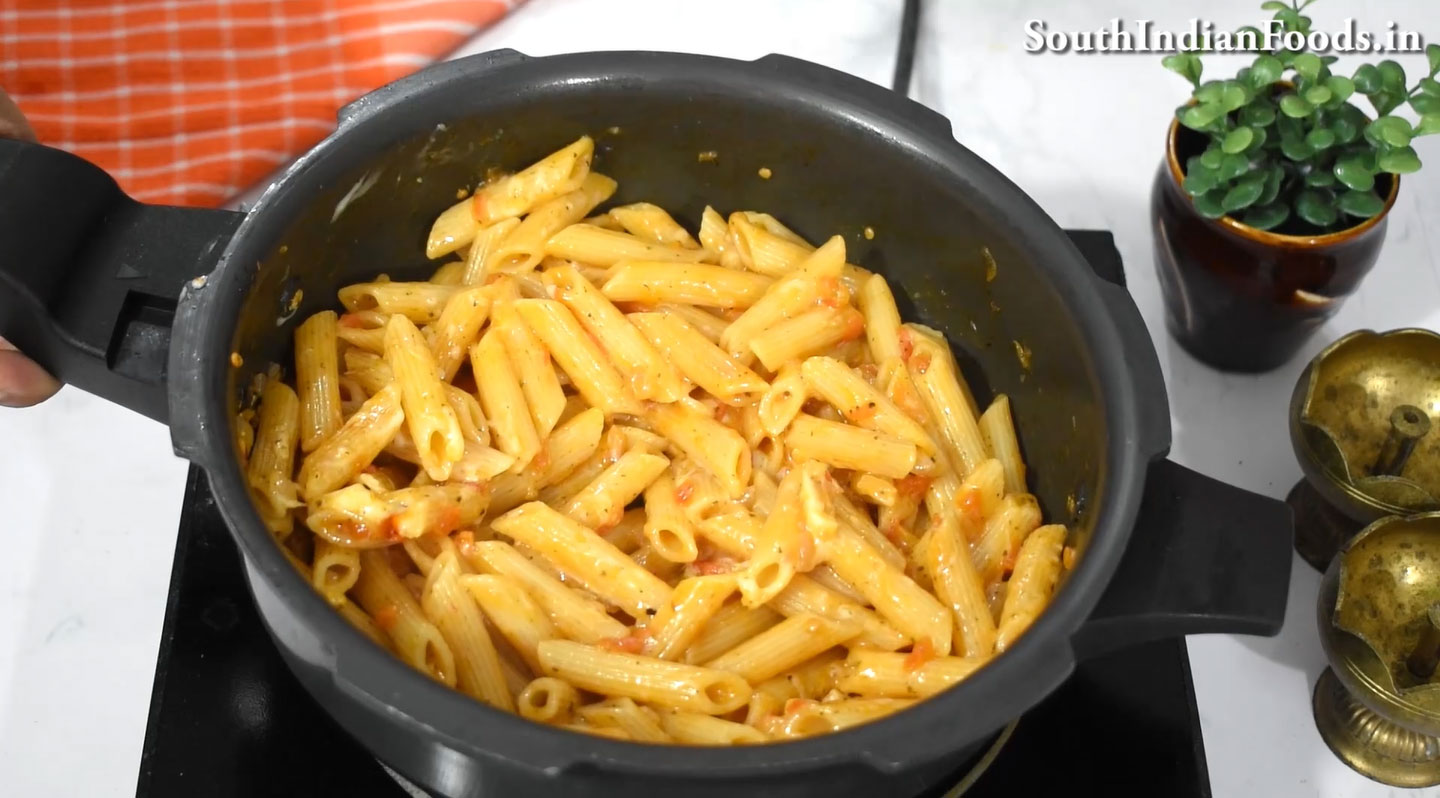 One Pot Tomato Penne Rigate Pasta