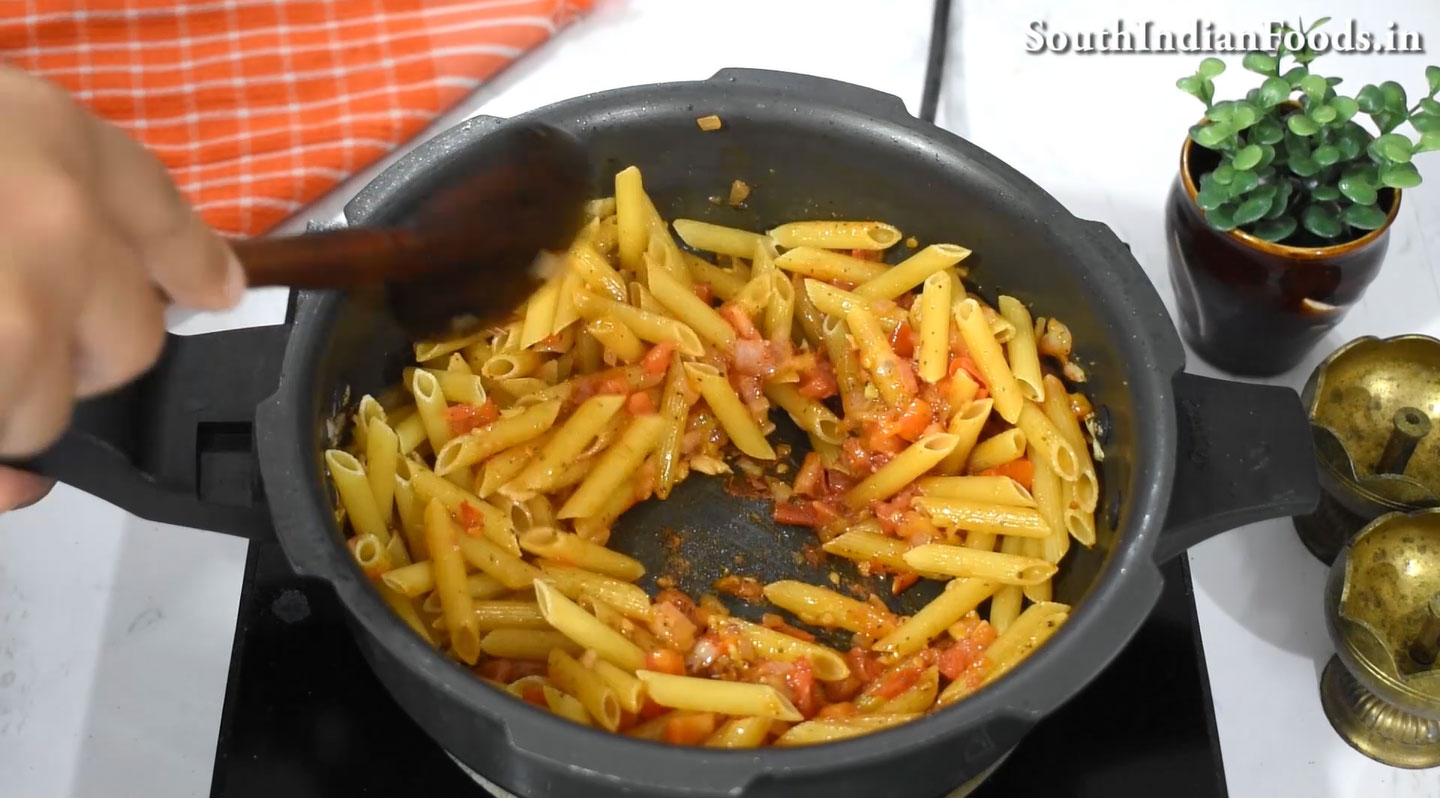 One Pot Tomato Penne Rigate Pasta
