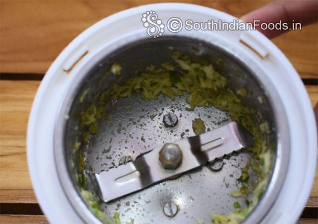 aloo palak step 1