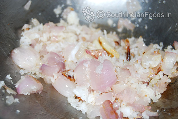 Roasted coconut & Onion