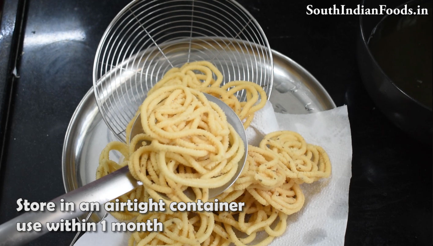 Pulungal arisi murukku recipe step 24