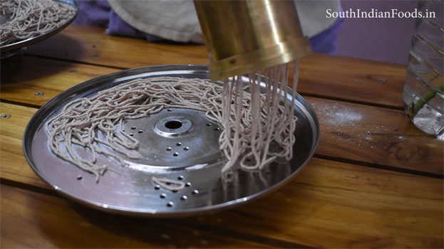 ragi idiyappam step 22