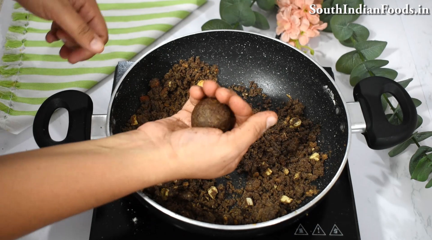 Ragi jaggery ladoo step 17