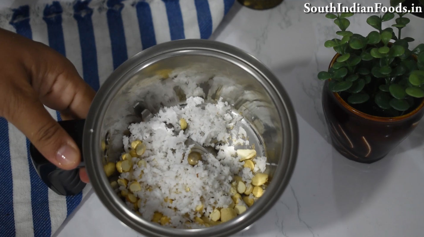 Red rice idiyappam & salna step