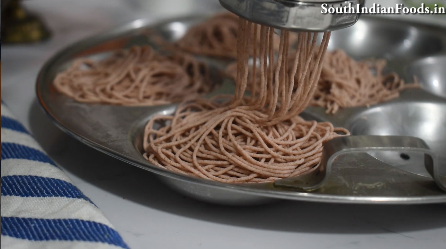 Red rice idiyappam & salna step