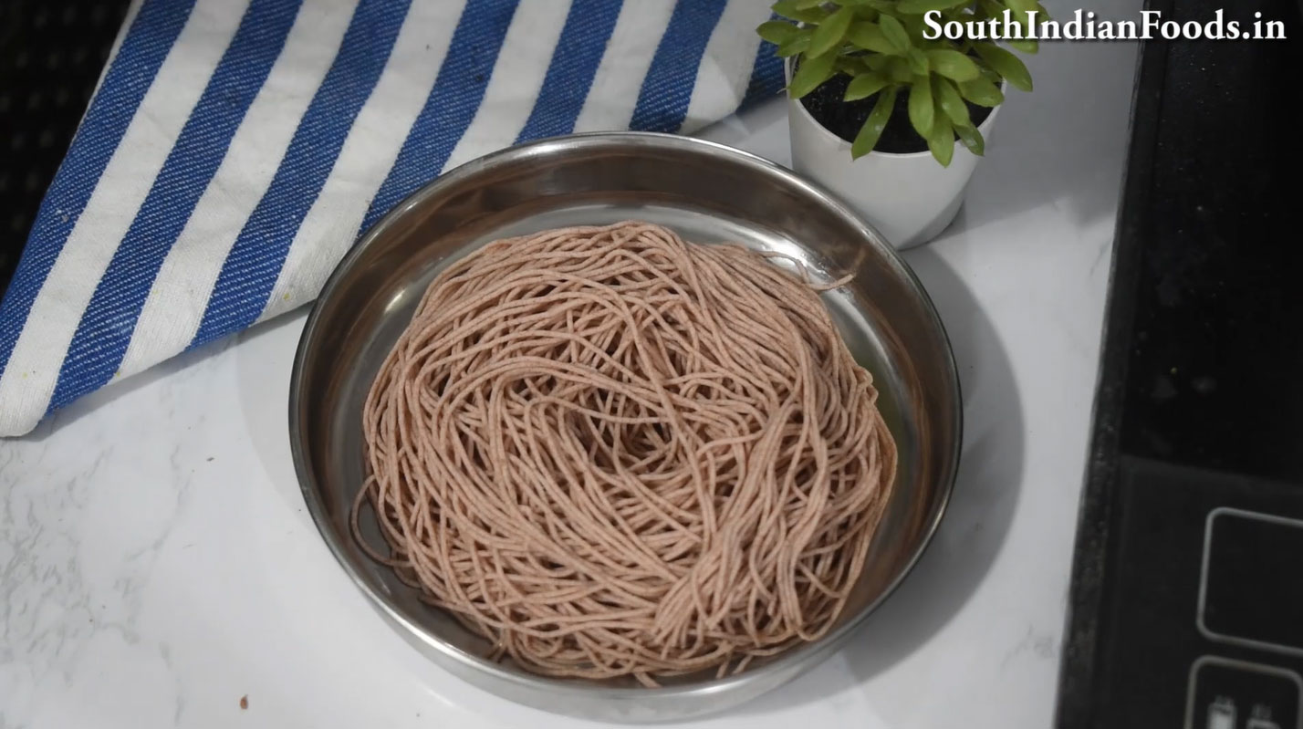 Red rice idiyappam & salna step