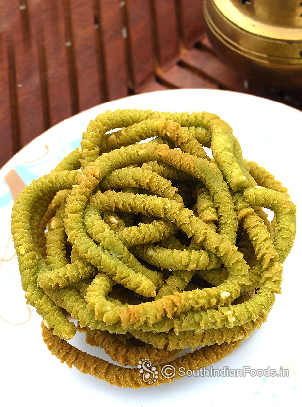 Spinach thenkuzhal murukku