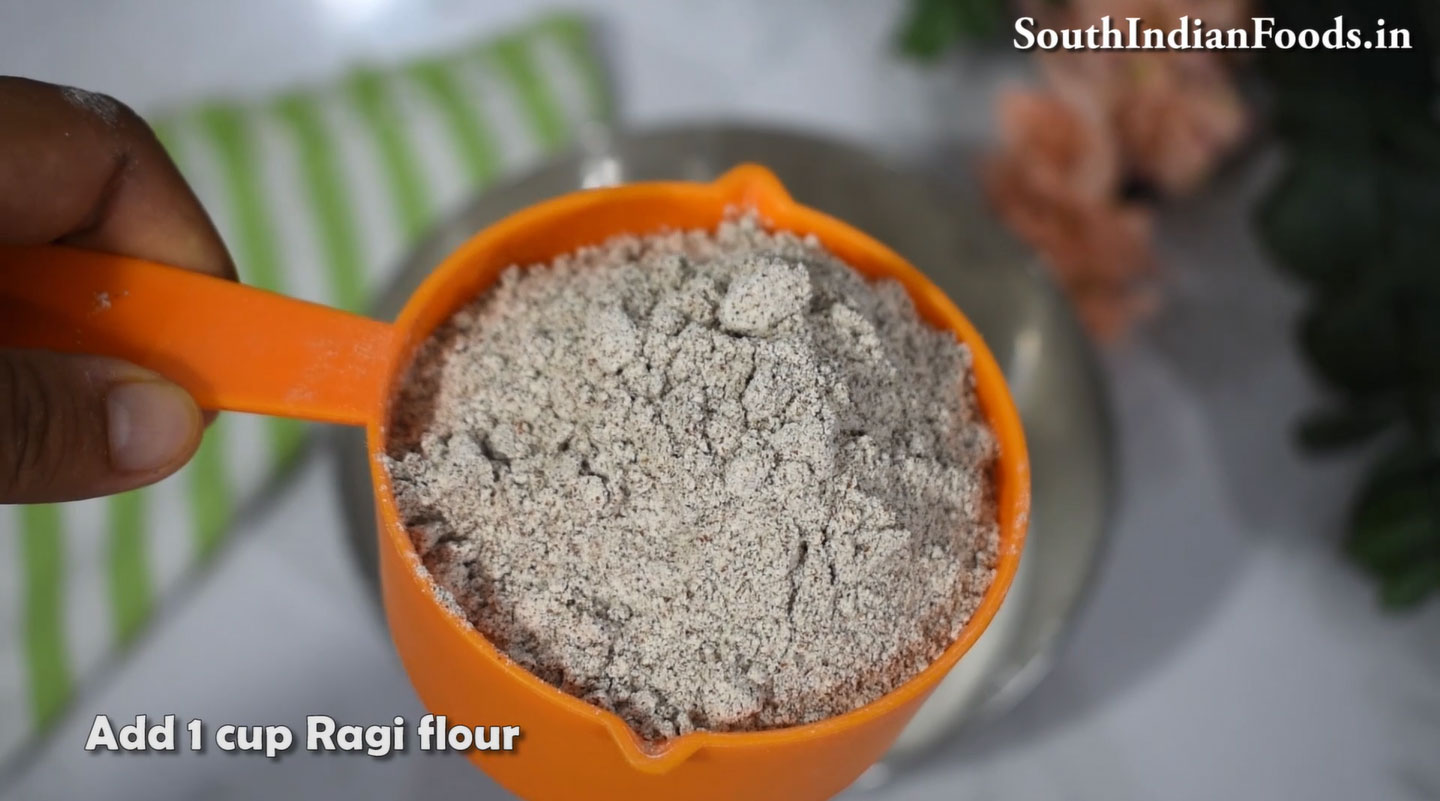 Spongy ragi uthappam 6