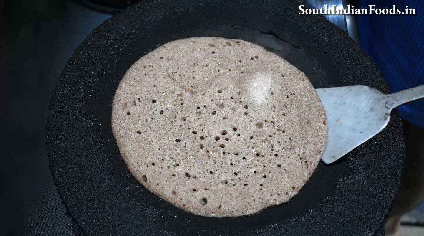 Spongy ragi uthappam 18