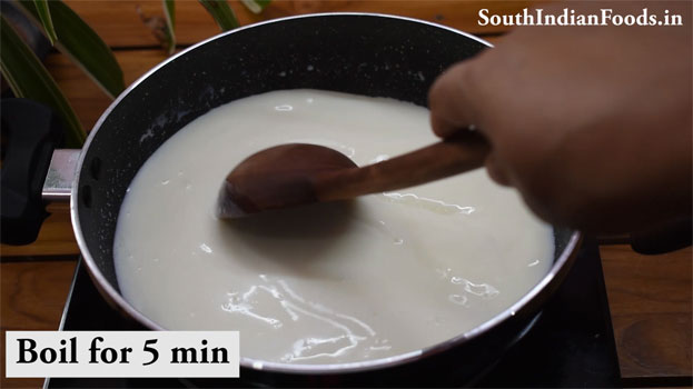 Heat sweet condensed milk in a pan, add grated paneer