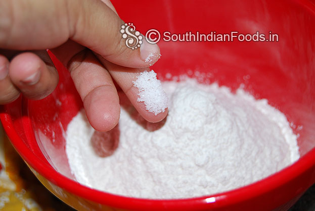 In a bowl add maida and pinch of salt