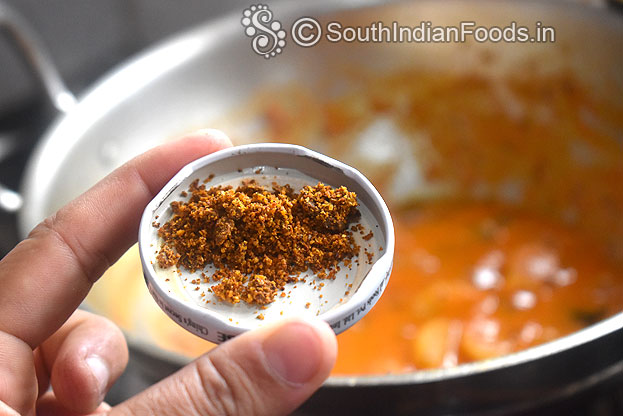 Add curry powder