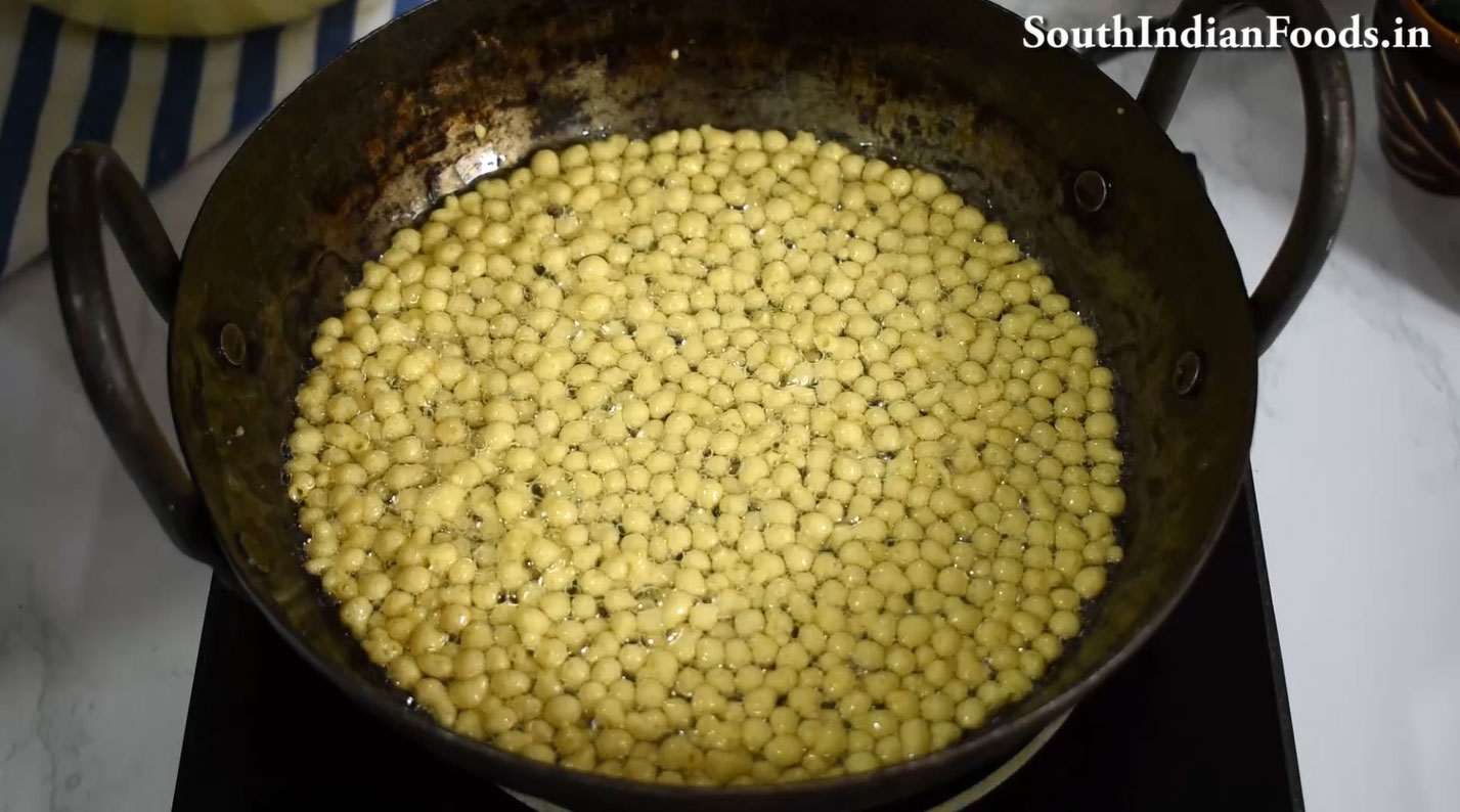  Tri-color boondi ladoo