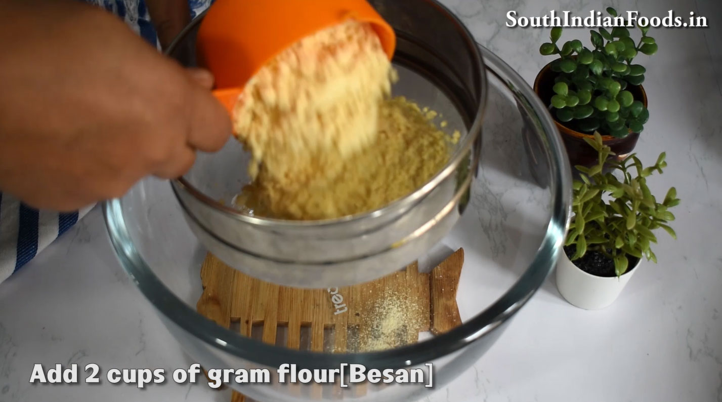 Tri-color boondi ladoo