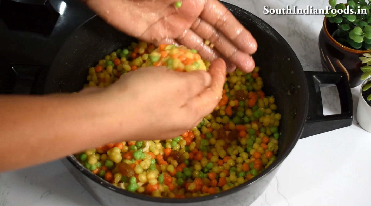  Tri-color boondi ladoo
