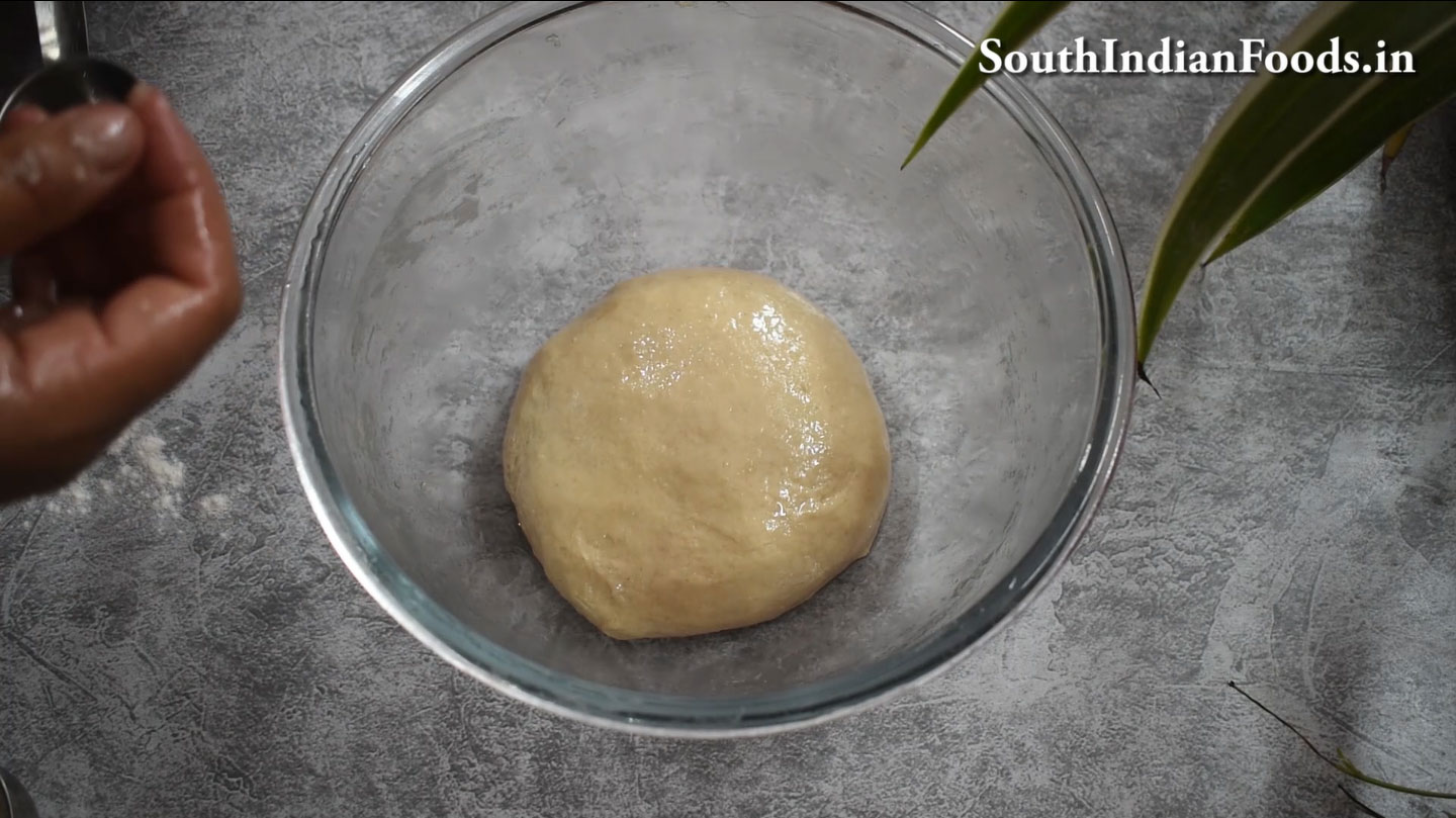 Wheat flour wool roll brea