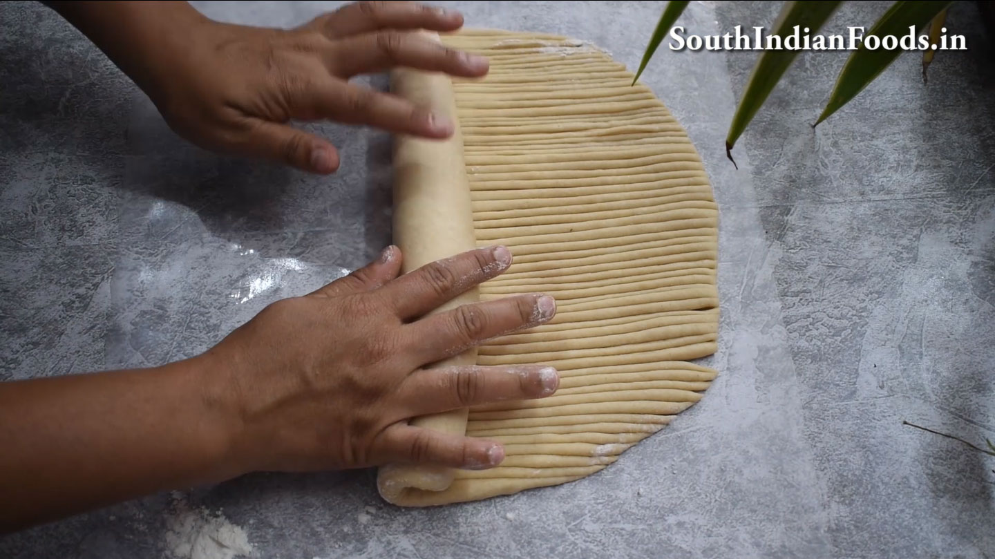 Wheat flour wool roll brea