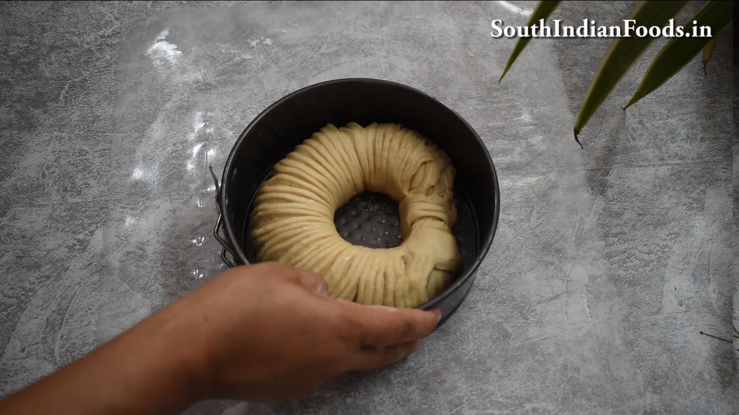 Wheat flour wool roll brea