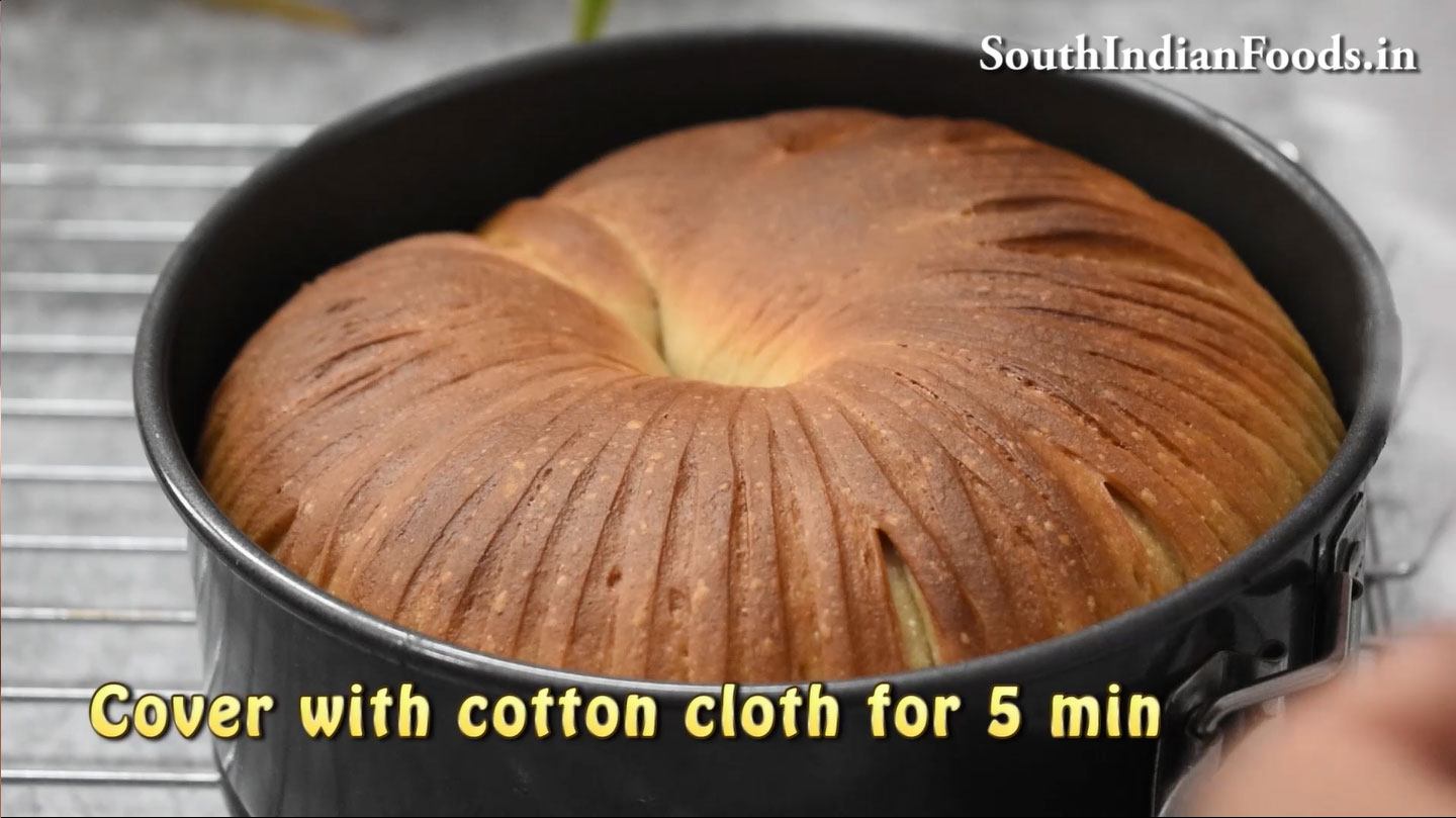 Wheat flour wool roll brea