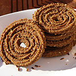 black rice chakli